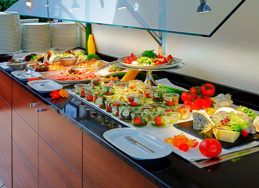 Buffet Photo