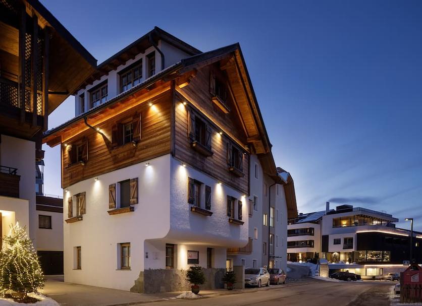 Building Photo