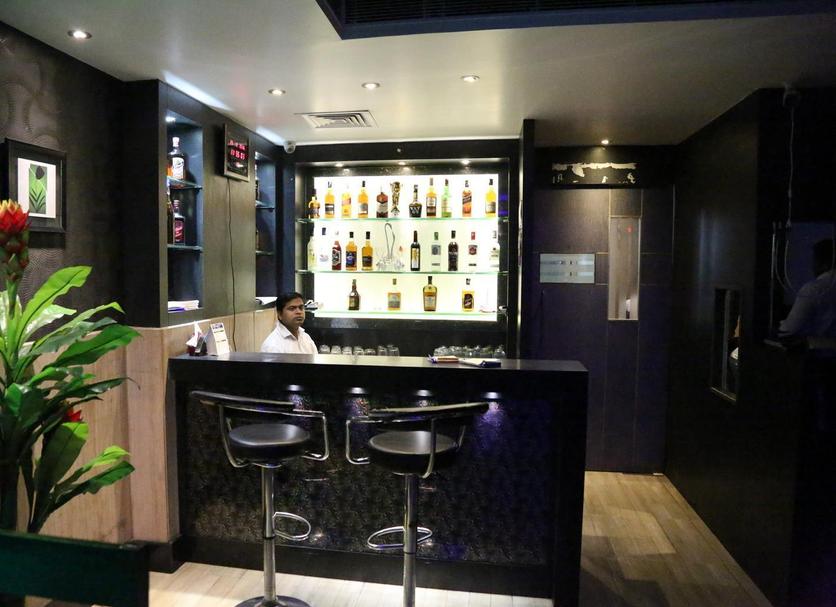 Bar Photo