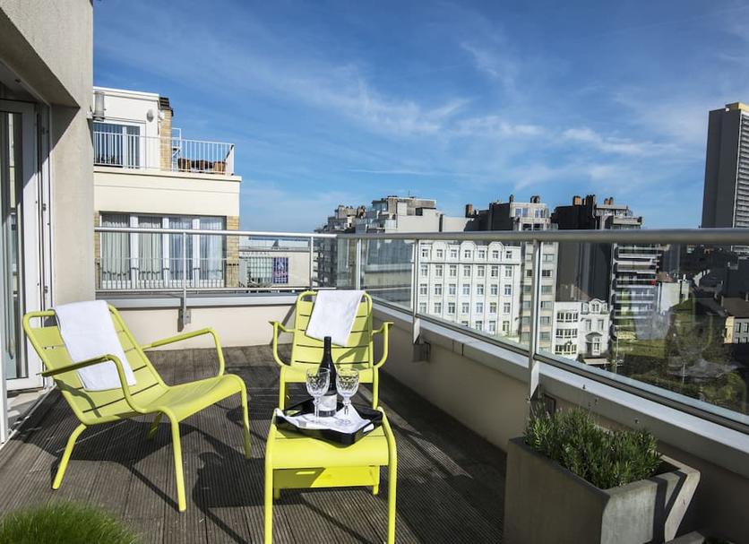 Balcony Photo