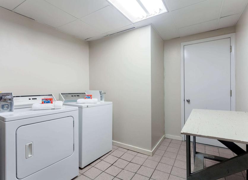Laundry facility Photo