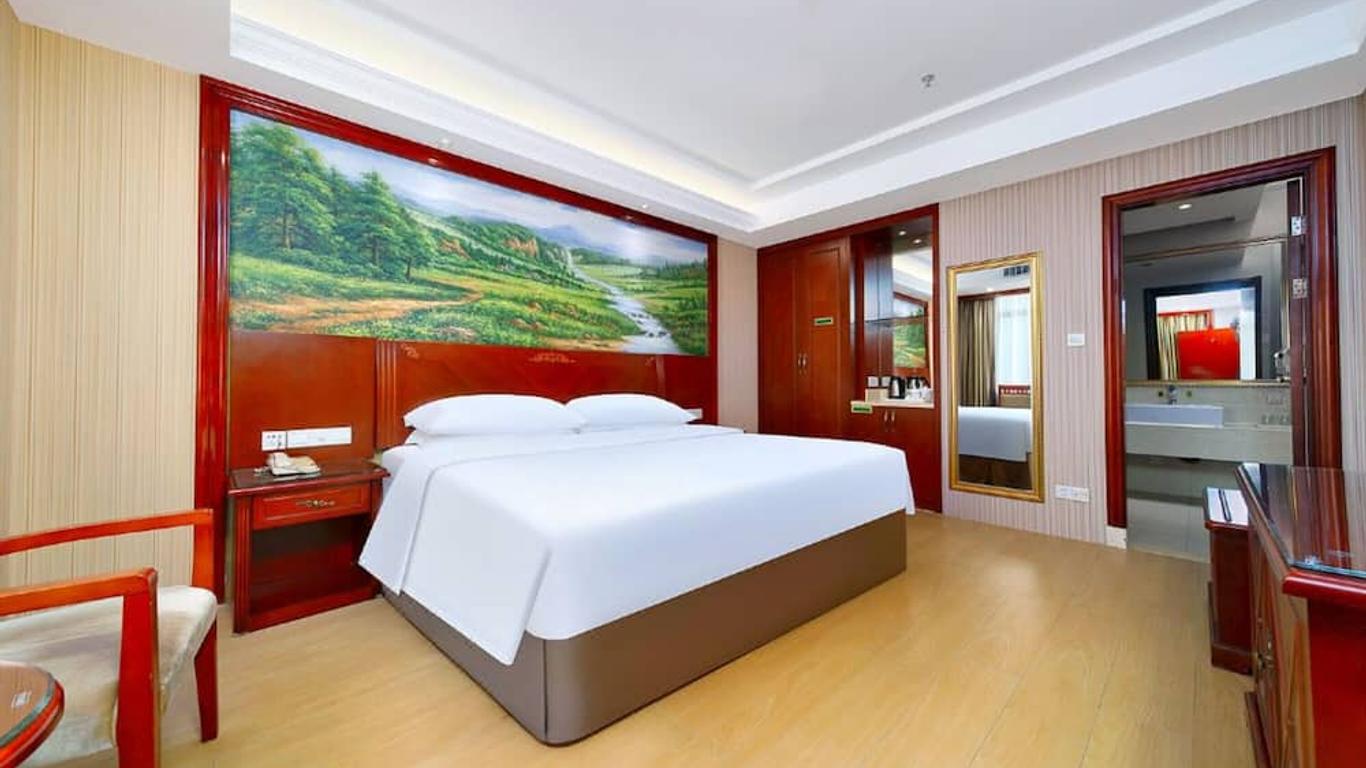 Vienna Hotel Shenzhen Xintian