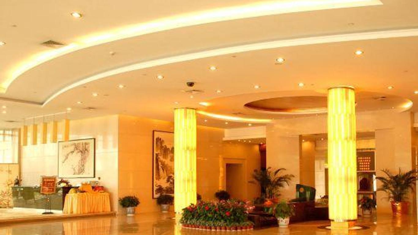 Hua Dong Hotel