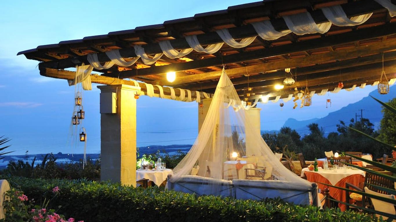 Kavousi Resort
