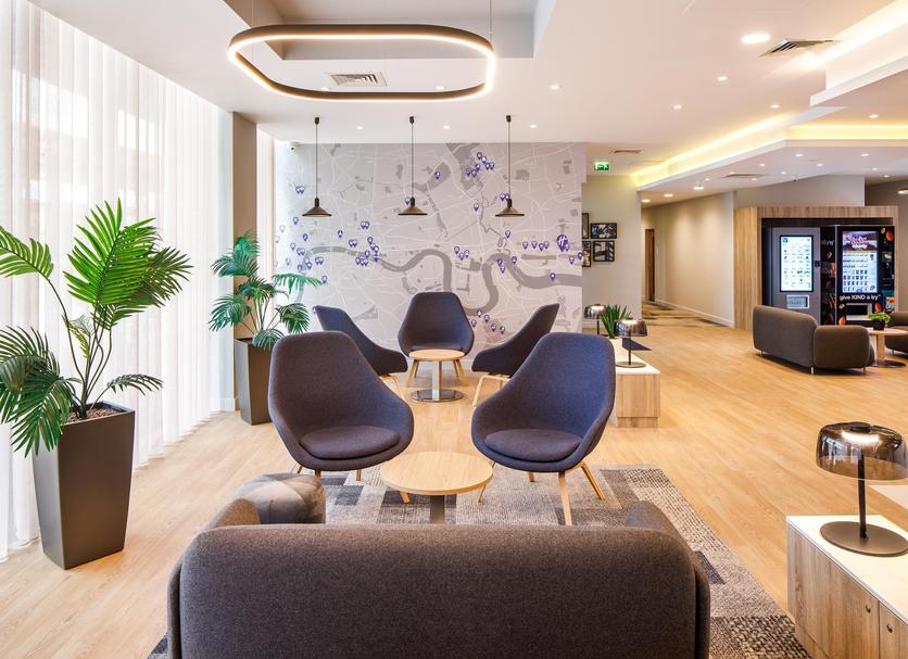 Lounge Photo