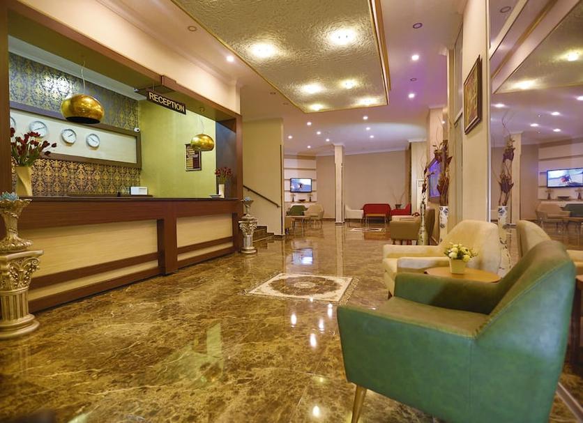 Front desk Photo