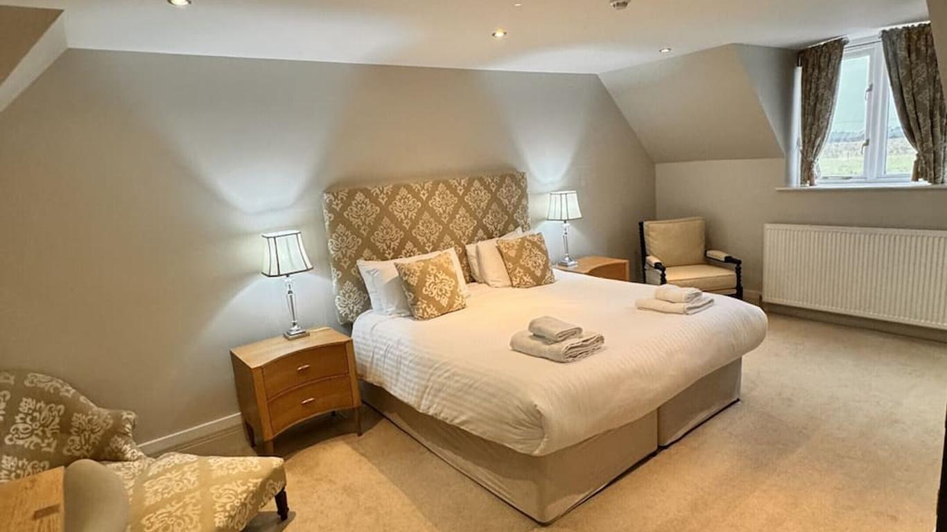 The Kings Head Country Hotel