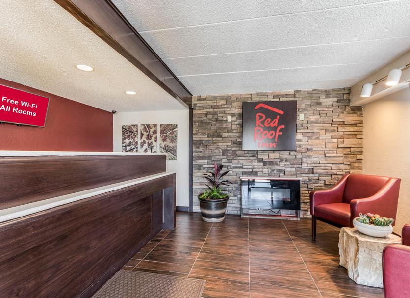 Front desk Photo