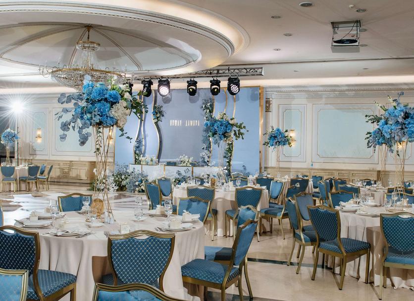 Banquet hall Photo