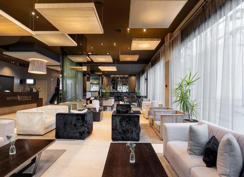 Lounge Photo