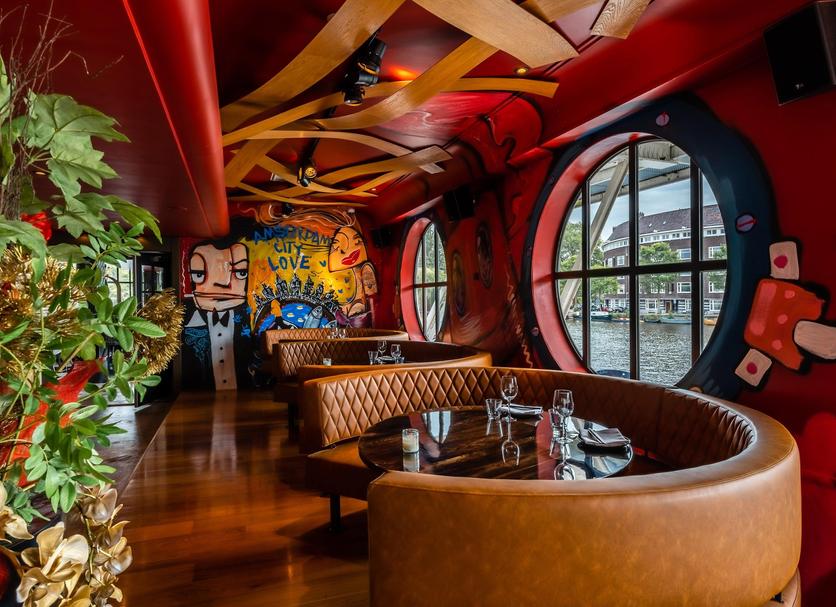 Restaurant Photo