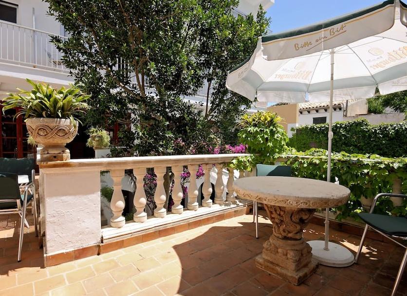 Balcony Photo