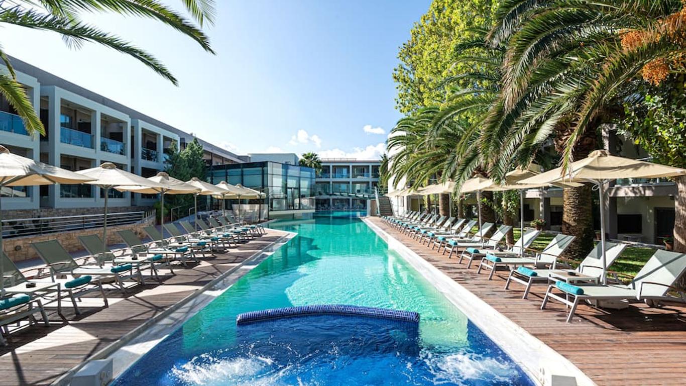 Minos Mare Royal