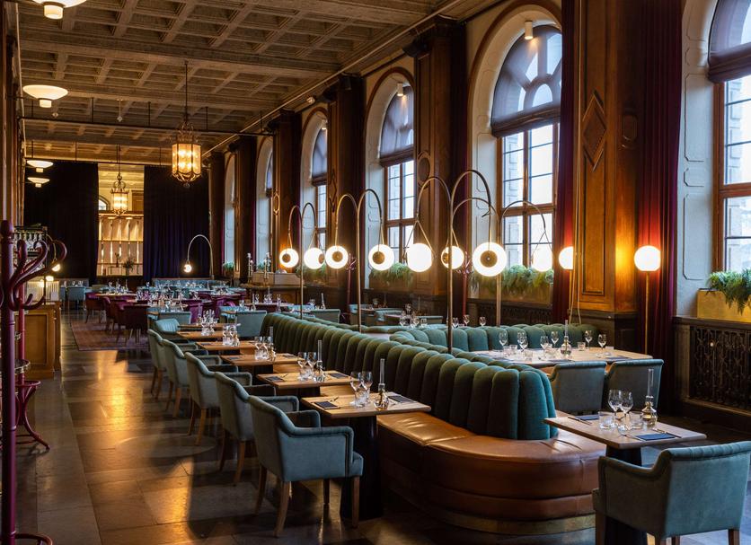 Restaurant Photo