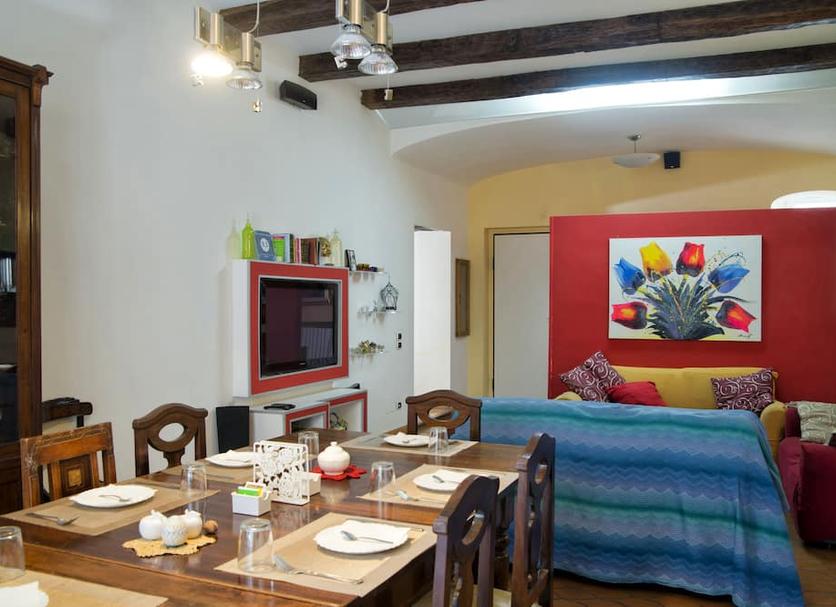 Dining room Photo