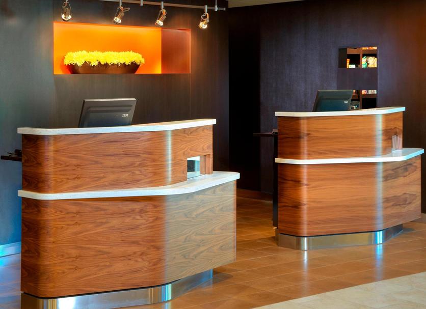 Front desk Photo