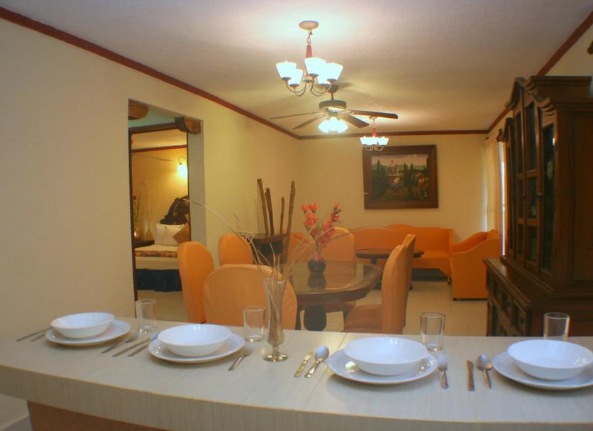 Dining room Photo