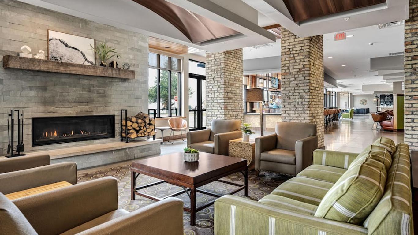 Hotel Indigo Traverse City