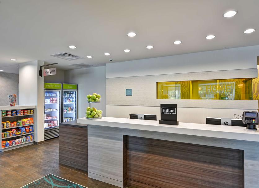 Front desk Photo