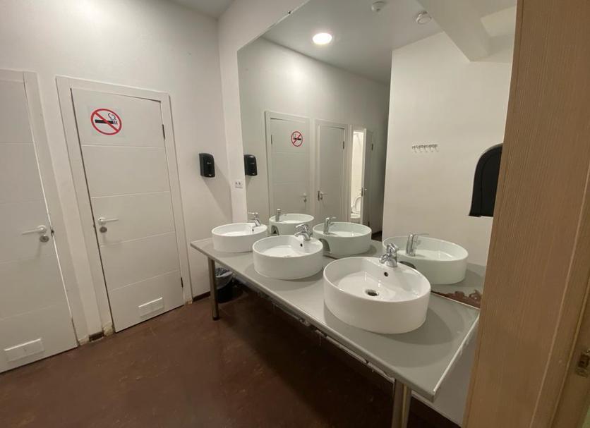 Bathroom Photo