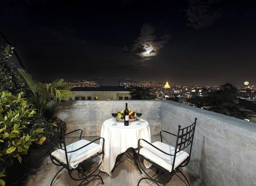 Balcony Photo