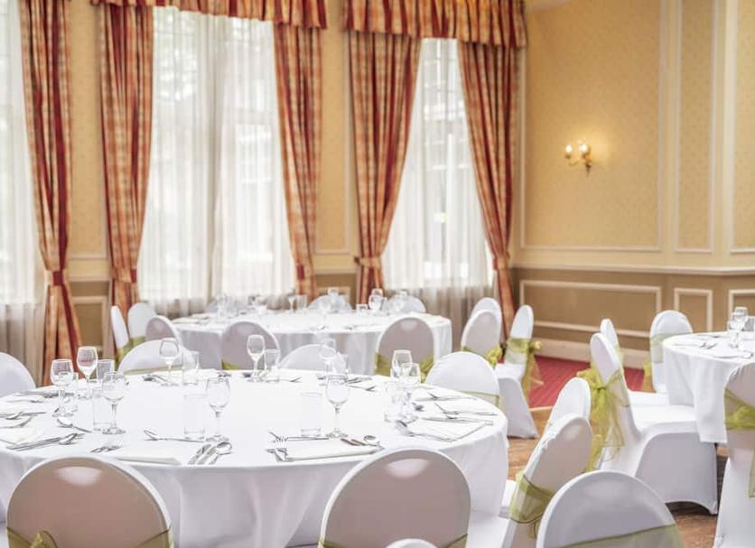 Banquet hall Photo