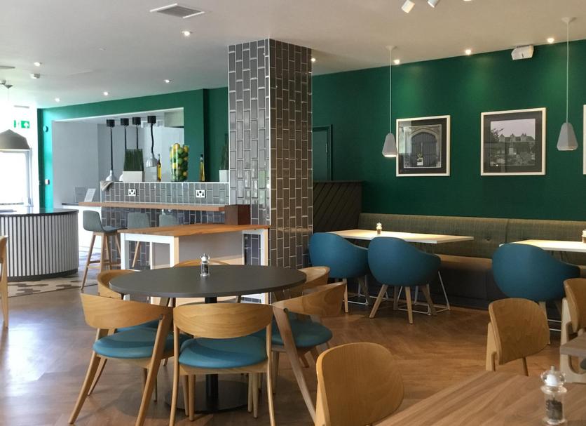 Restaurant Photo