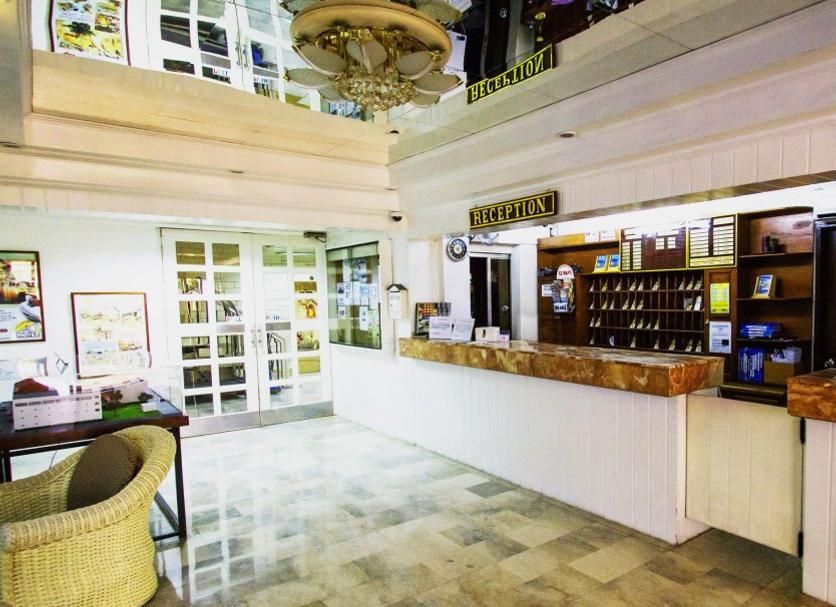 Bar Photo