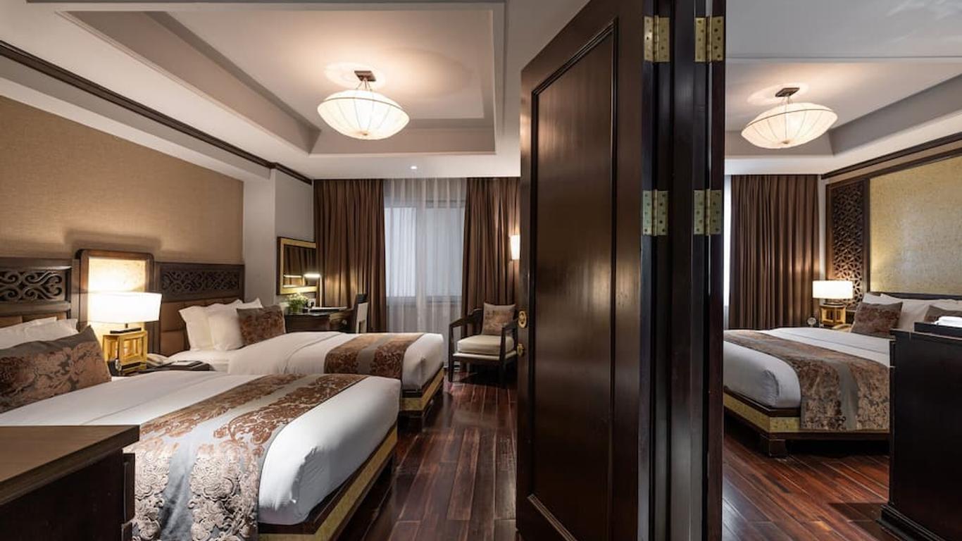 Golden Lotus Luxury Hotel