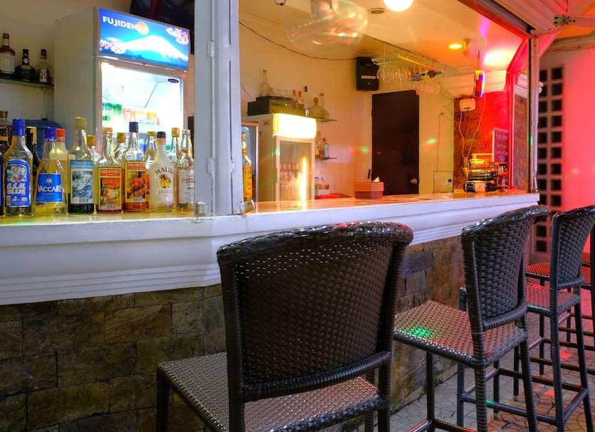 Bar Photo