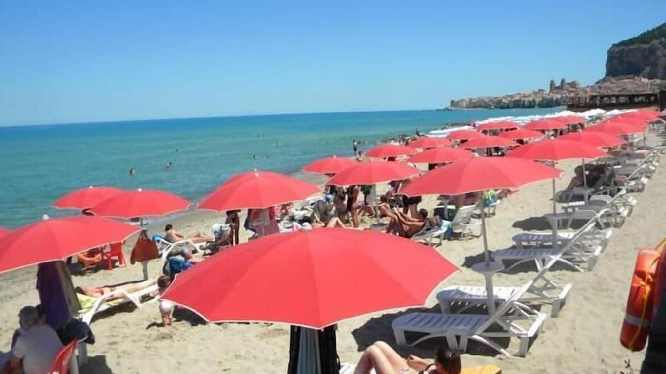 Holidays Cefalu