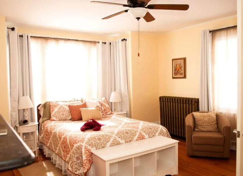 Bedroom Photo