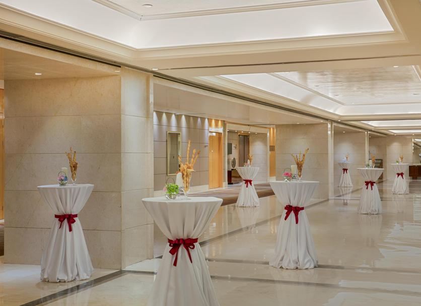 Banquet hall Photo