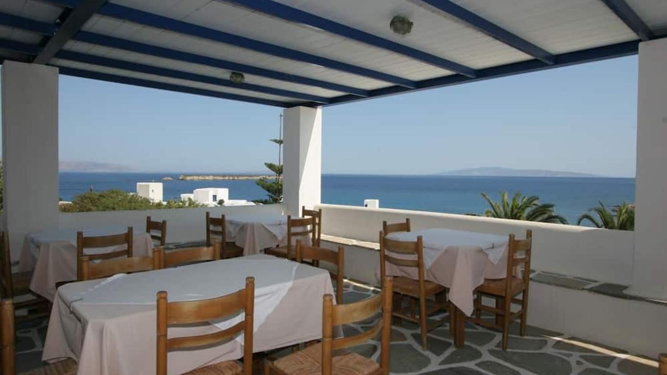 Silver Rocks Hotel