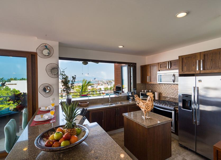 Kitchen Photo