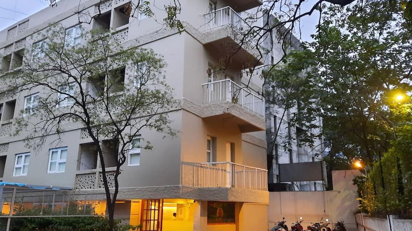 Hotel Bhooshan