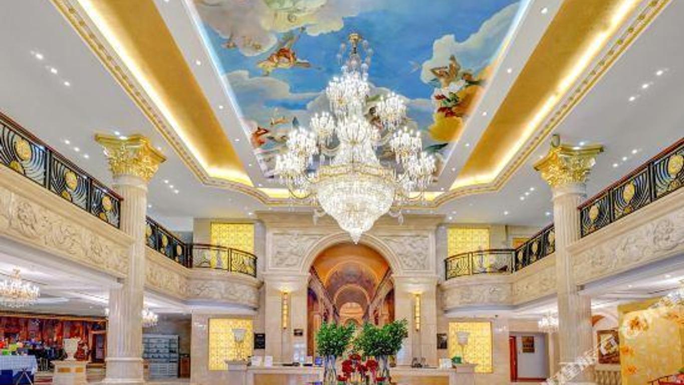 New Paris Hotel