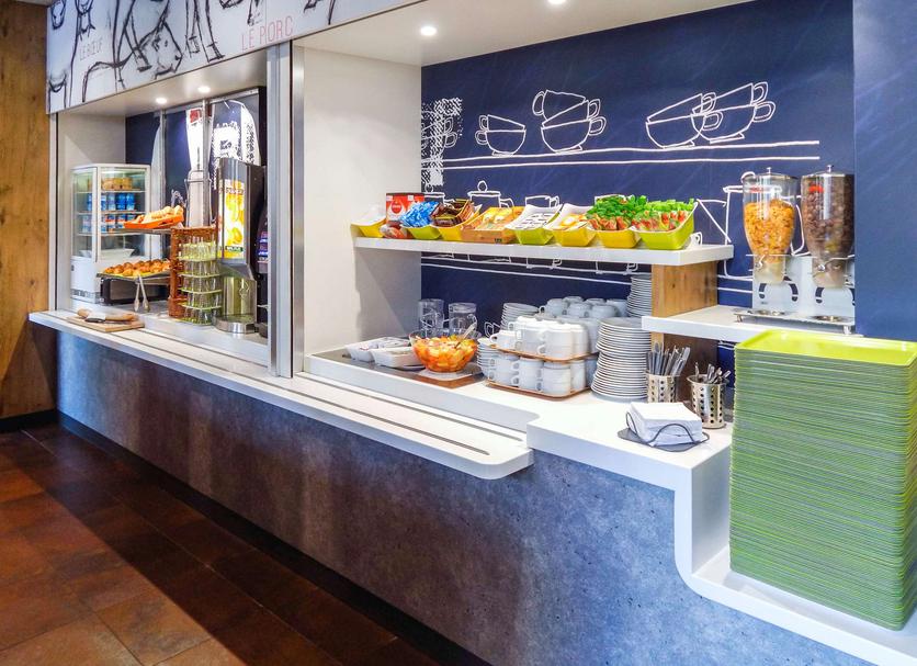 Buffet Photo