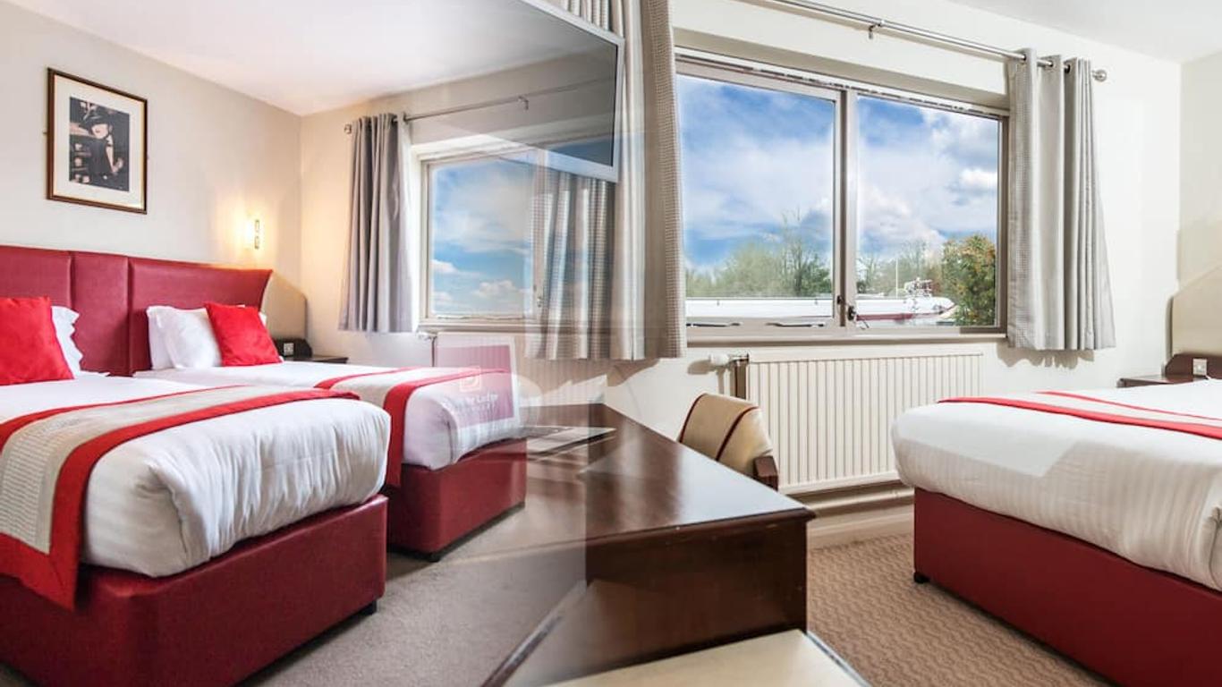 Peartree Lodge Waterside