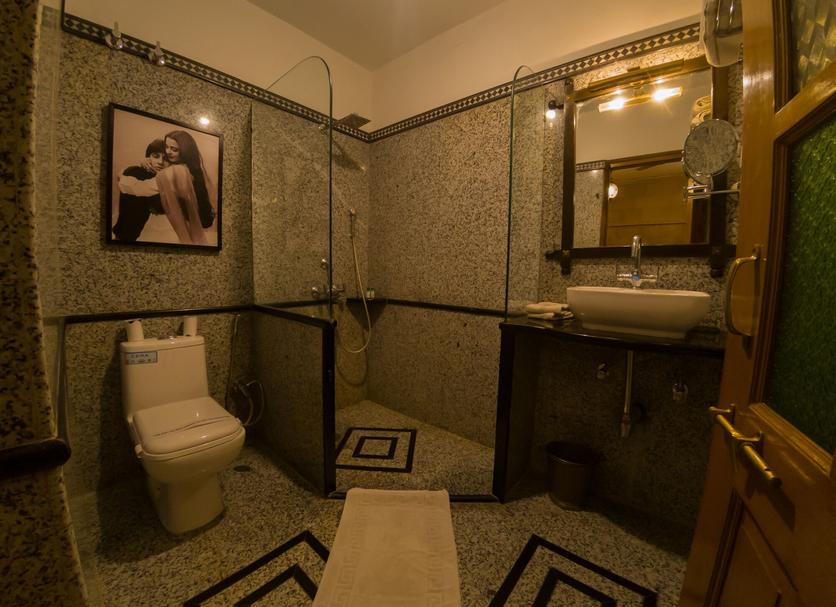 Bathroom Photo