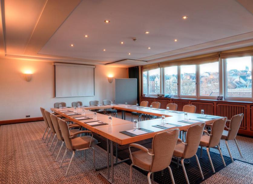 Conference room Photo