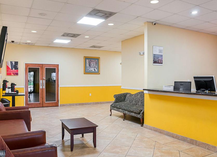 Front desk Photo