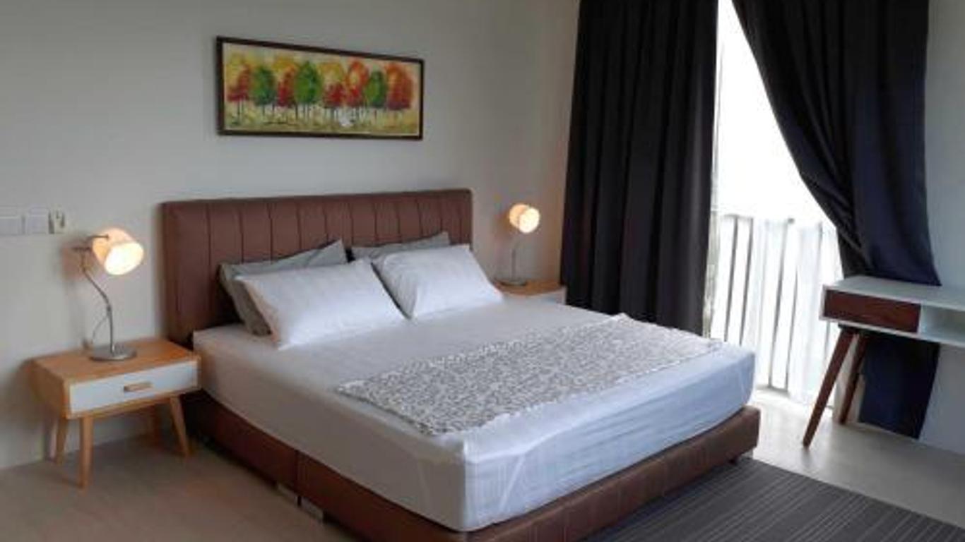 By The Sea Suites - Sdb Host