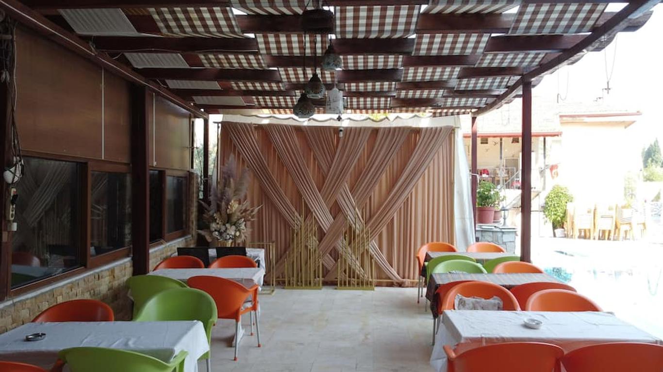 shah sultan Ozturk Hotel