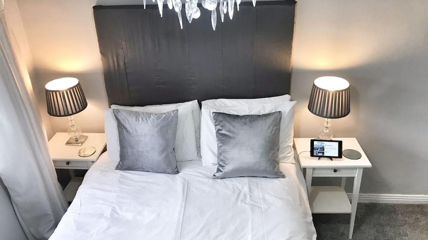 Elagh View Bed & Breakfast