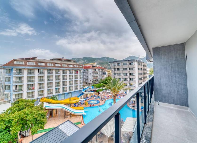 Balcony Photo