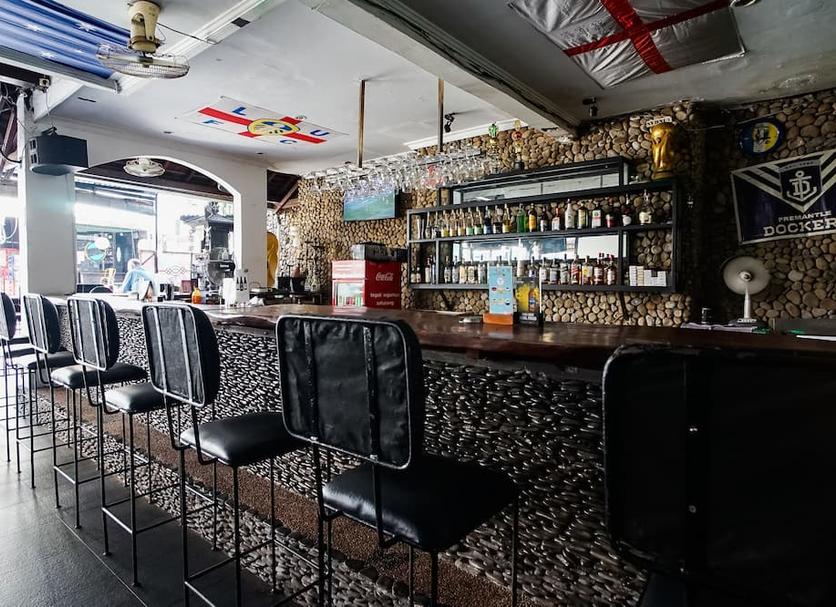 Bar Photo