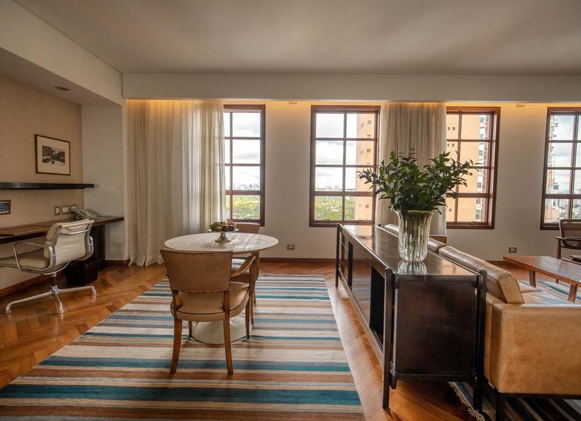 Dining room Photo