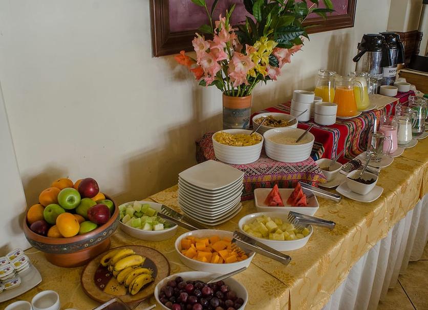 Buffet Photo
