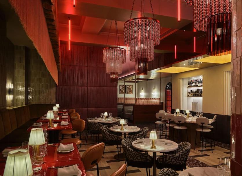Restaurant Photo